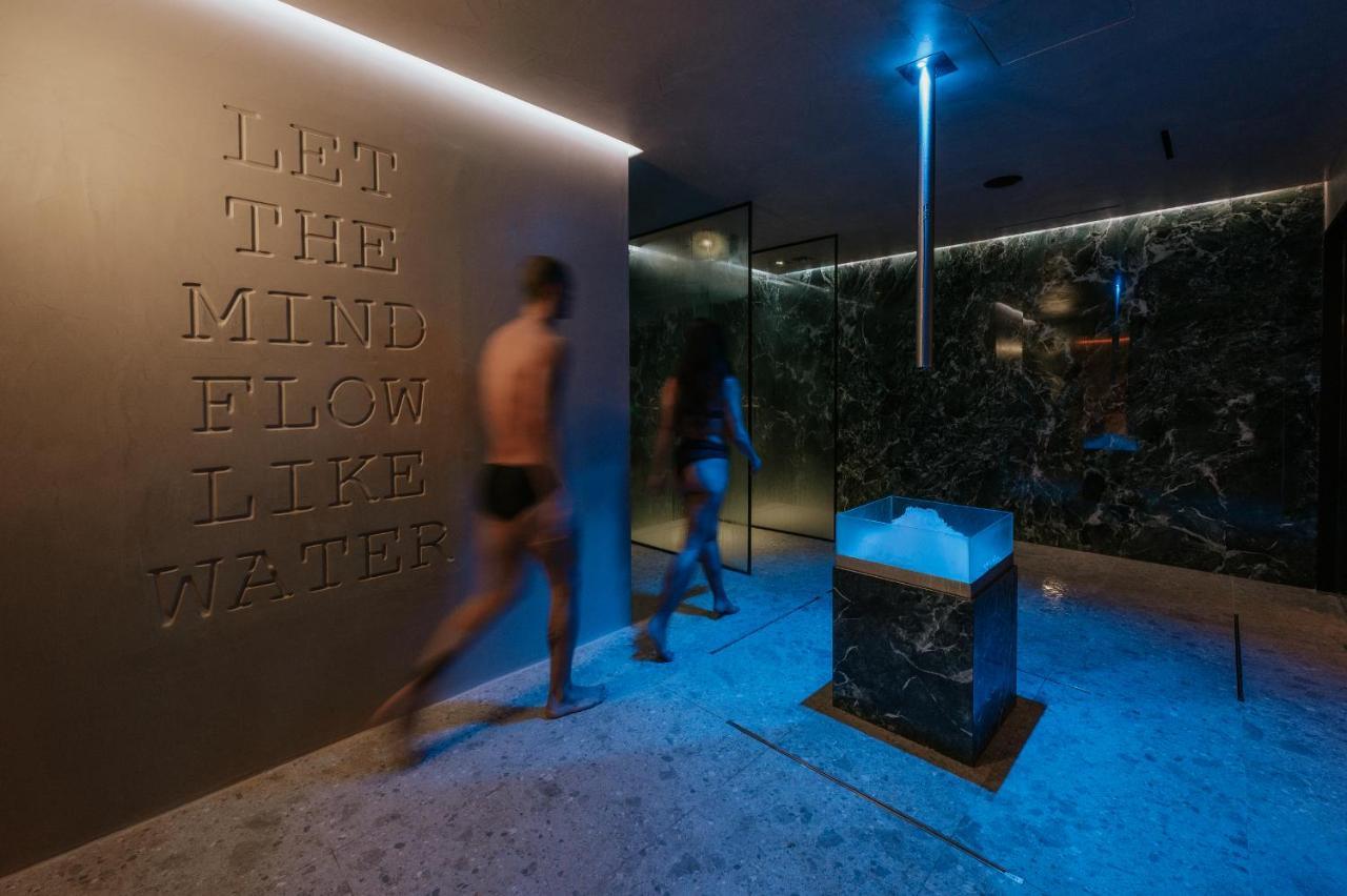 Unique Blue! Resort And Villas Adults Only 칼터로스 외부 사진